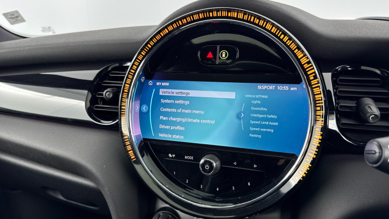 MINI Hatchback 135kW Cooper S Level 3 33kWh 3dr Auto Electric Hatchback